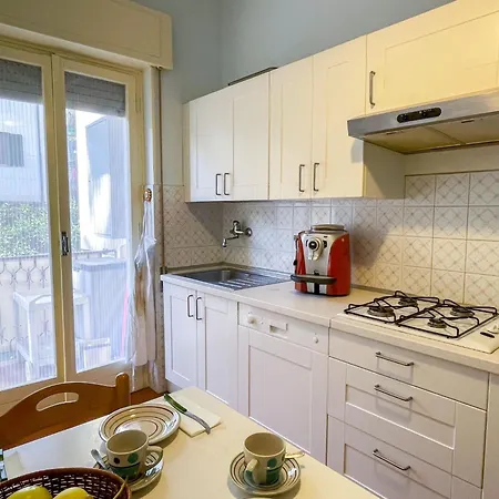 Letizia By Interhome