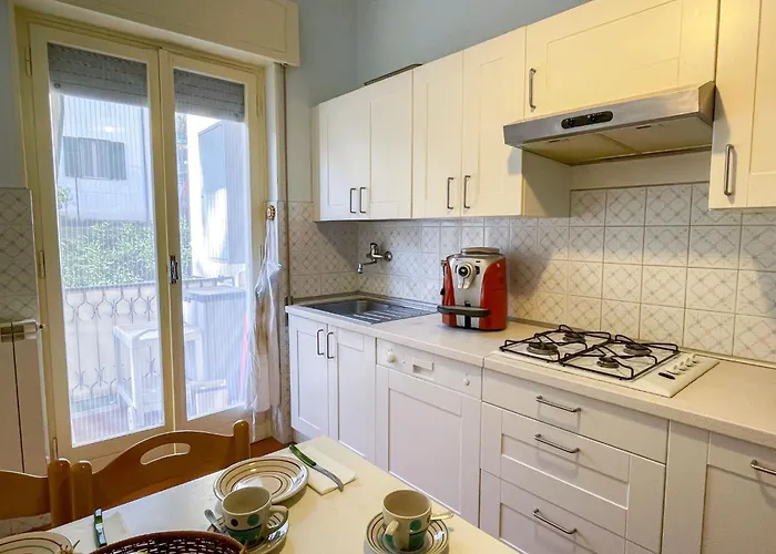 Letizia By Interhome